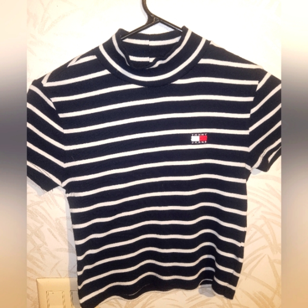 Tommy Hilfiger Women’s Black & White Striped Mock Neck Short Sleeve Top